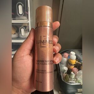 New and sealed Luminess airbrush Foundation in Medium